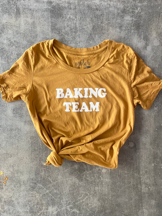 baking team | women's tee