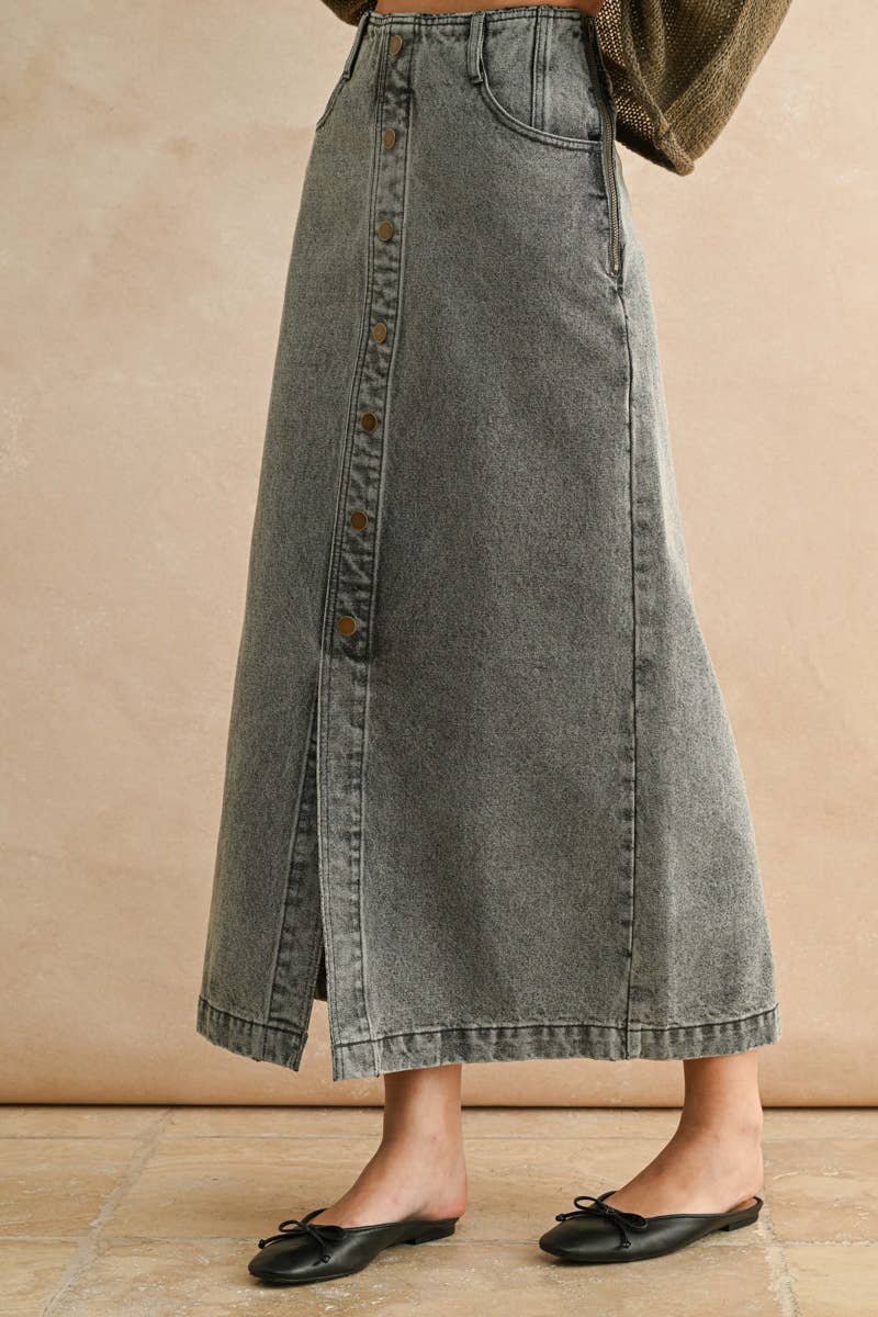 Button front grey wash skirt